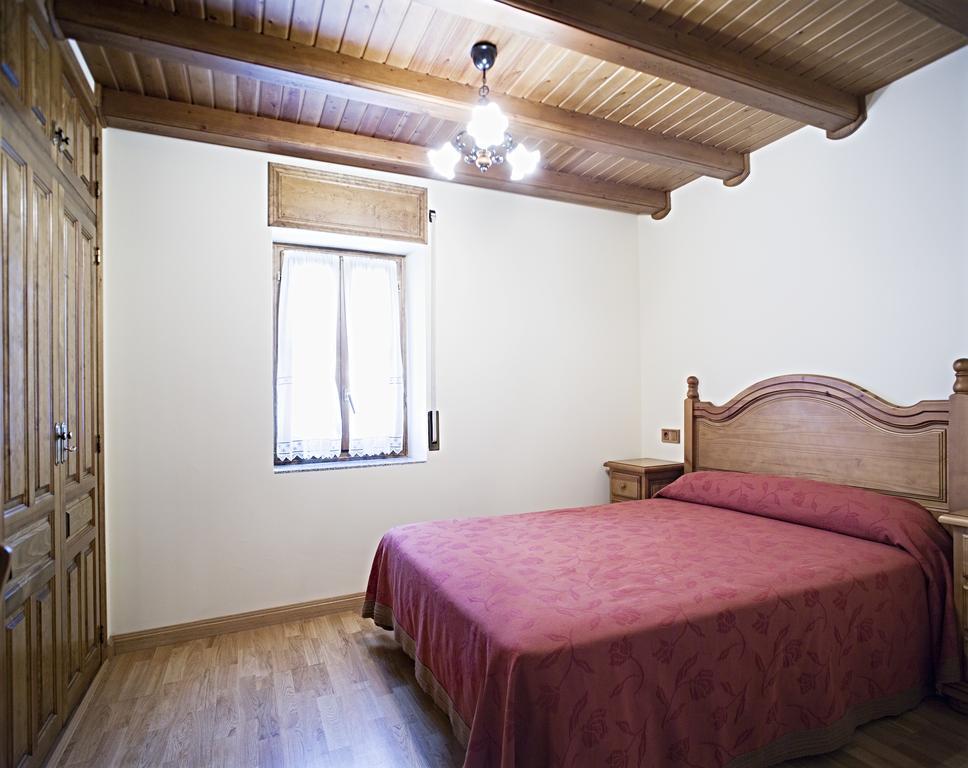 Apartamentos Casa Buisan Broto Værelse billede
