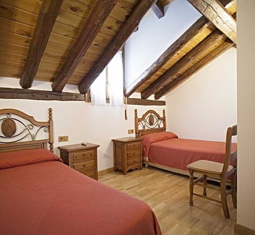 Apartamentos Casa Buisan Broto Værelse billede