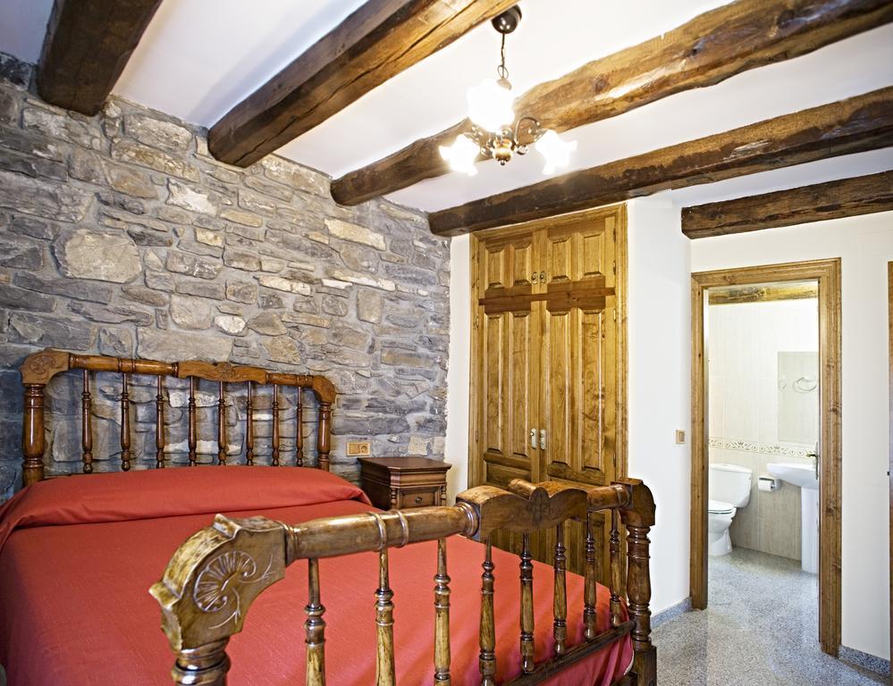 Apartamentos Casa Buisan Broto Værelse billede